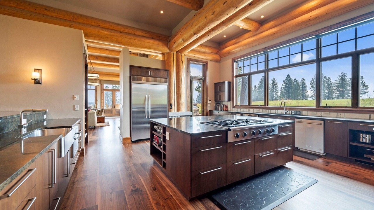 Photo of Kitchen in Tamarack