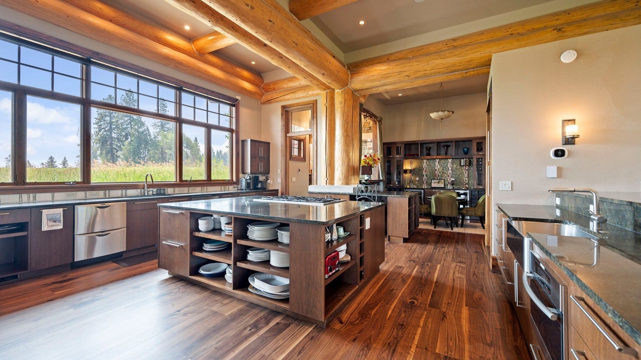 Photo of Kitchen in Tamarack