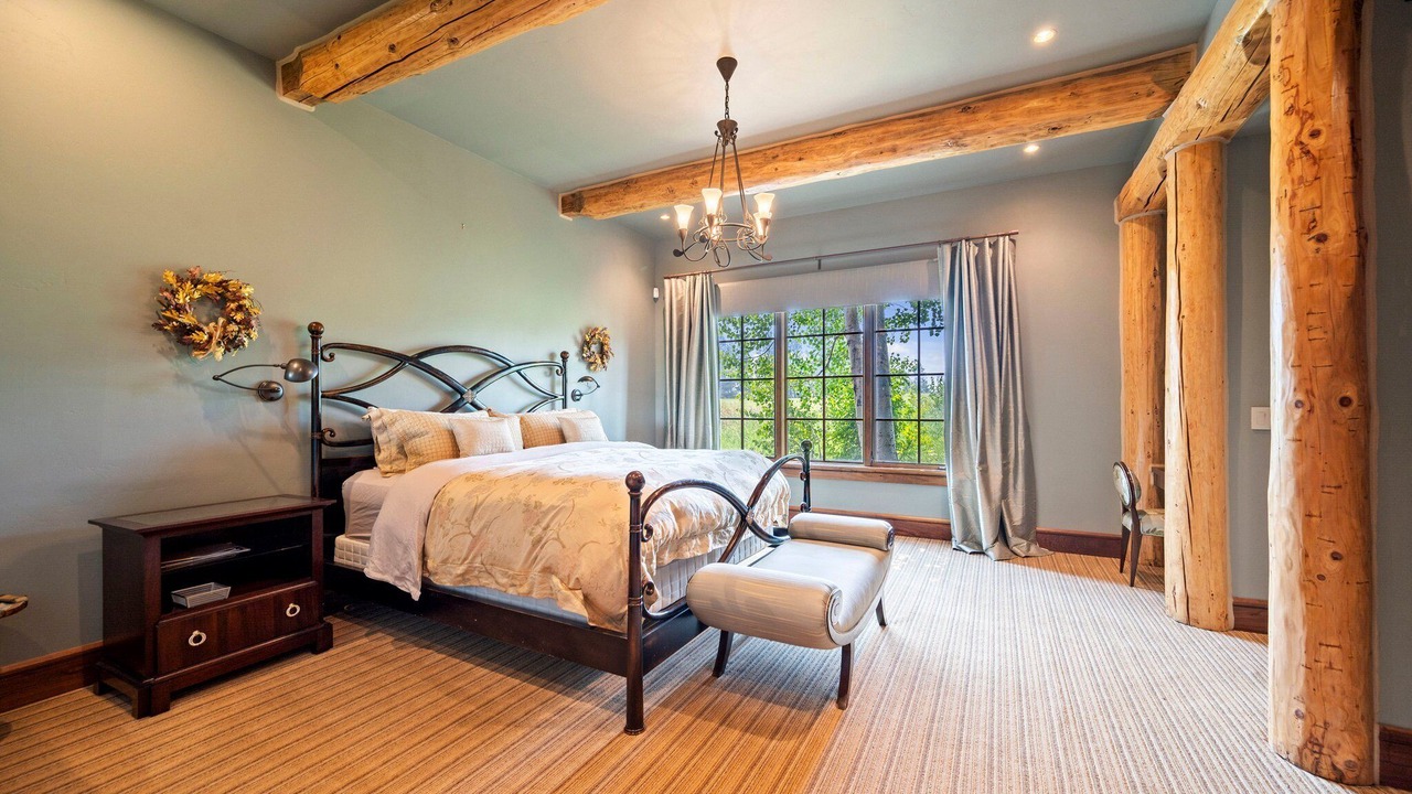 Photo of Bedroom in Tamarack
