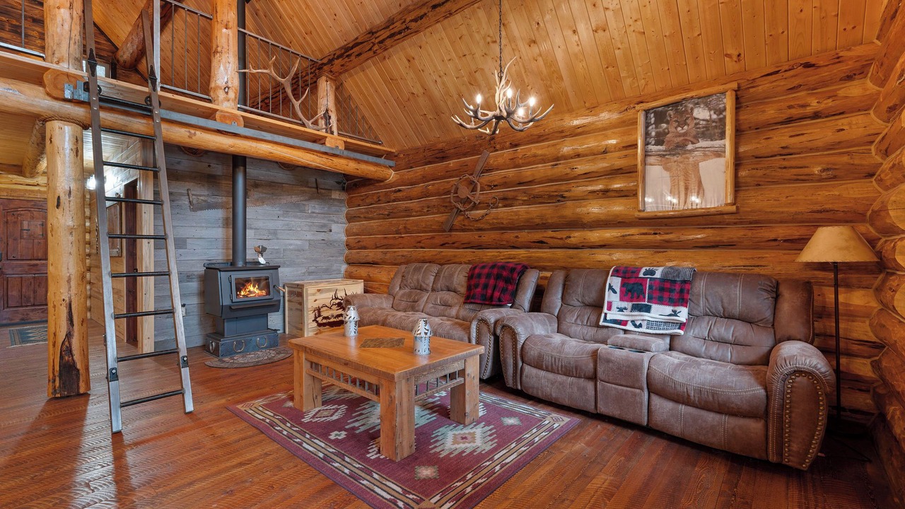 Photo of Livingroom in Columbia Falls