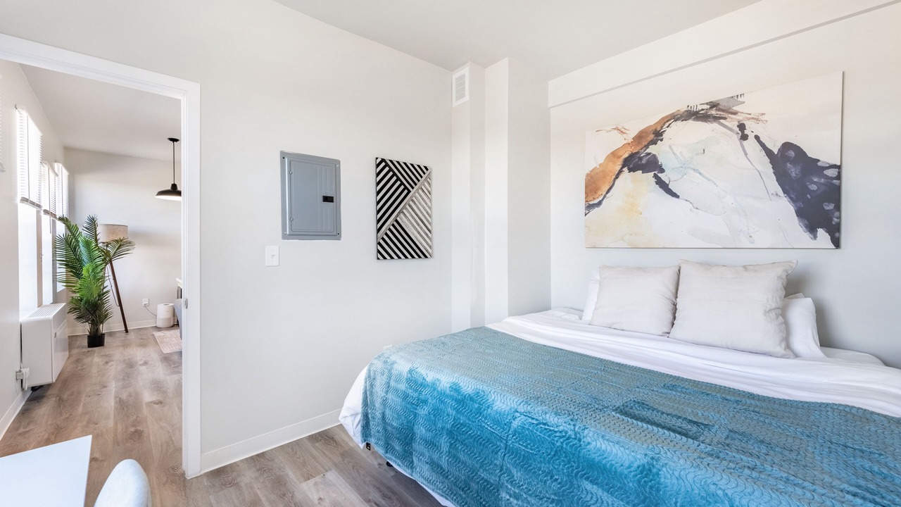 Photo of Bedroom in New Center Detroit