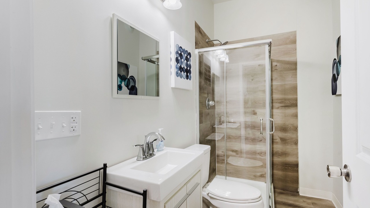 Photo of Bathroom in New Center Detroit