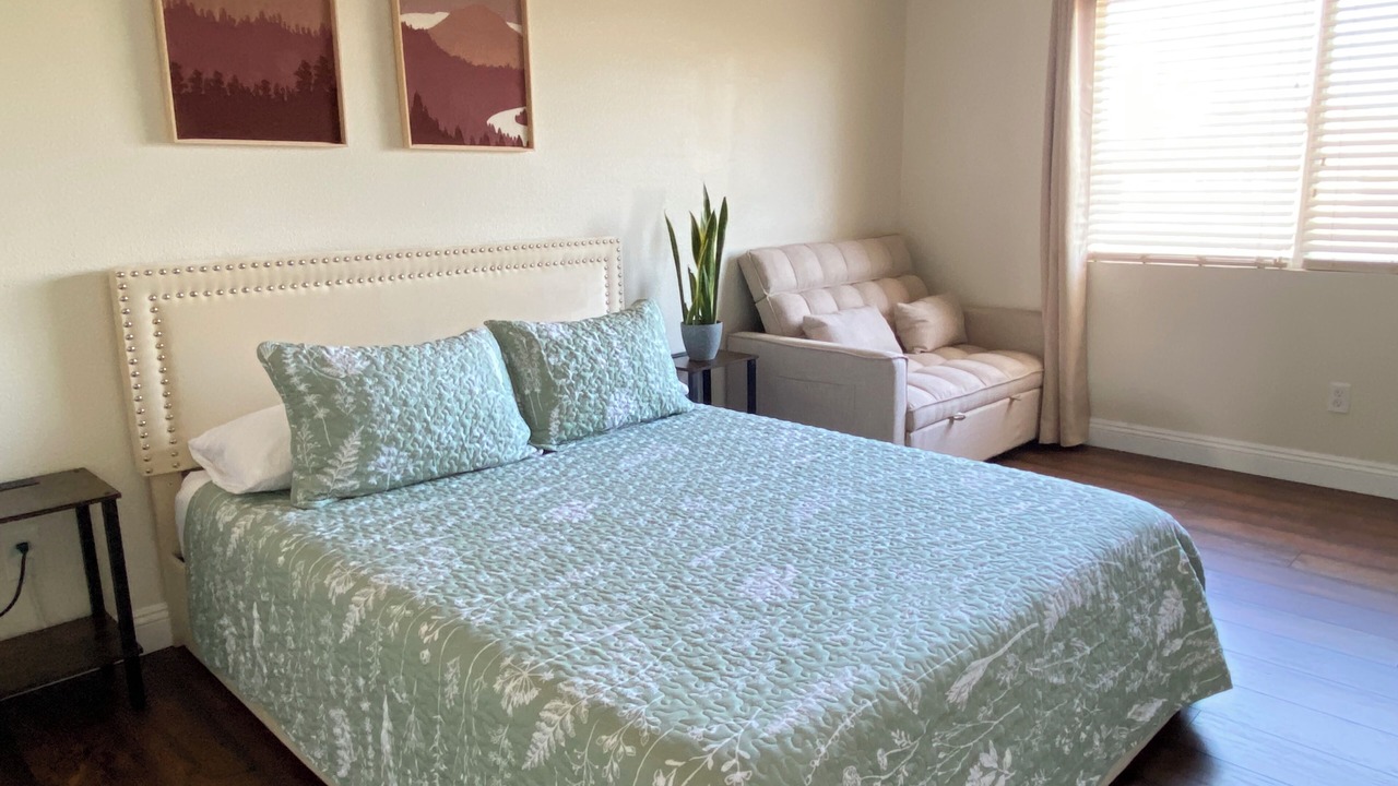 Photo of Bedroom in Ocean View Hills