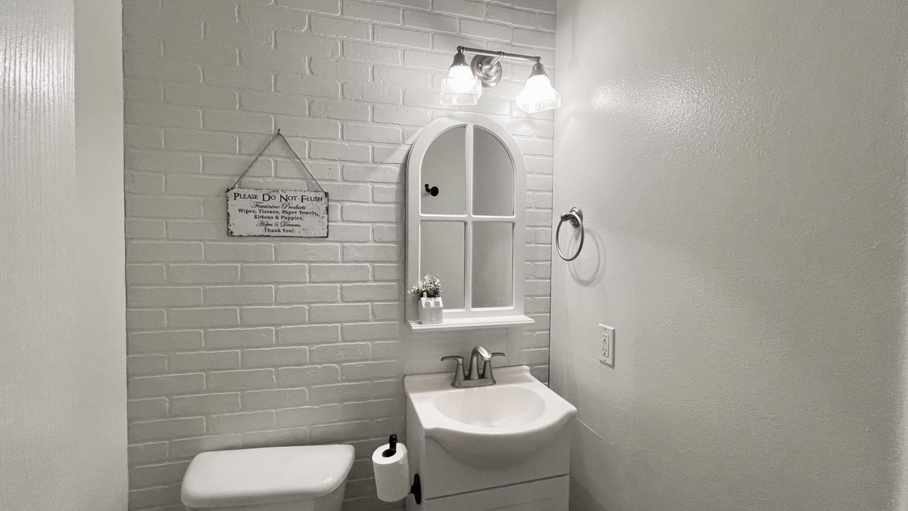 Photo of Bathroom in Eagle