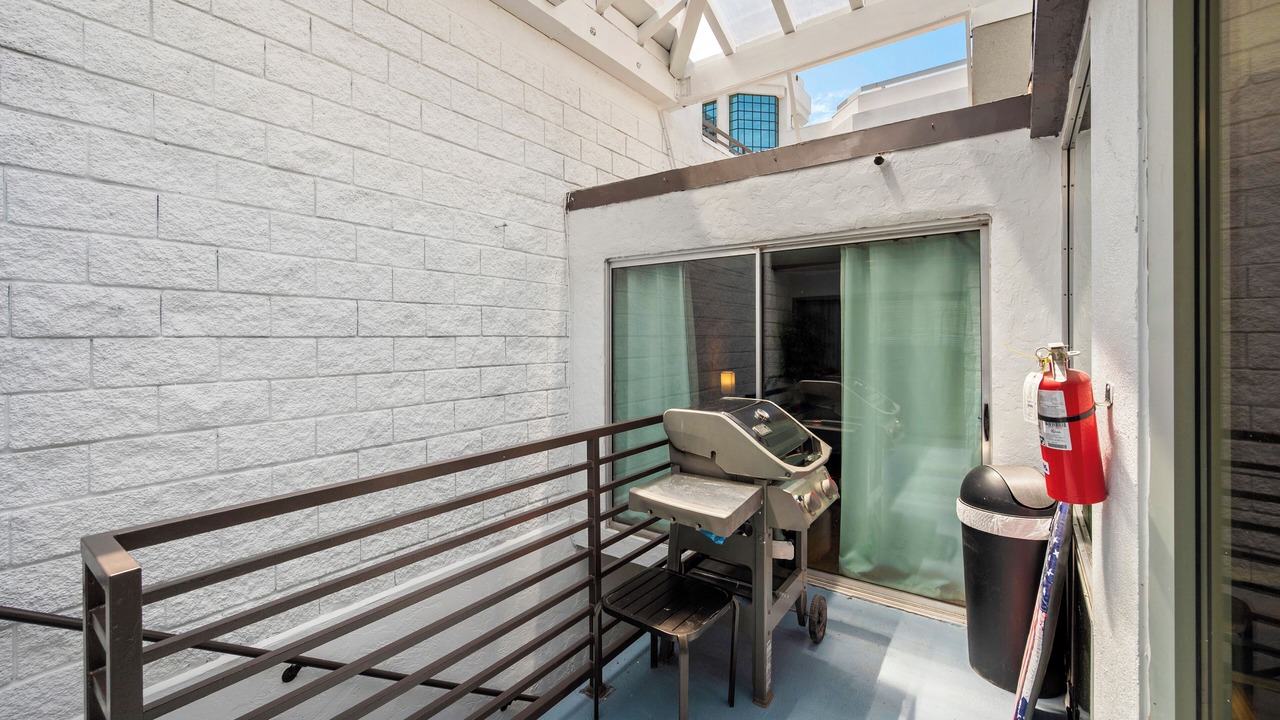 Photo of Patio Balcony in Cortez Hill