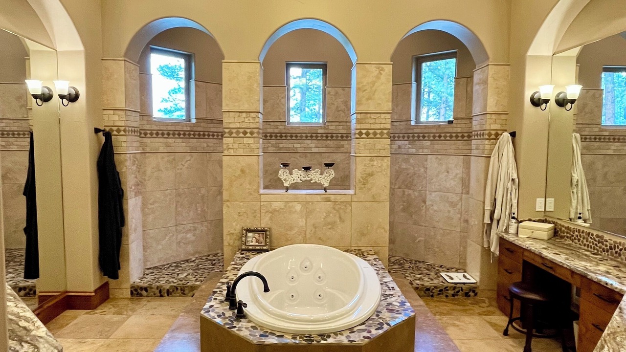 Photo of Bathroom in Hamilton