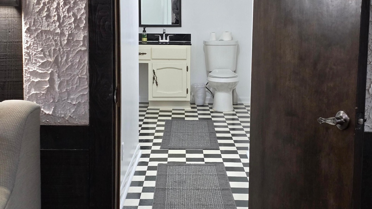 Photo of Bathroom in Ellendale