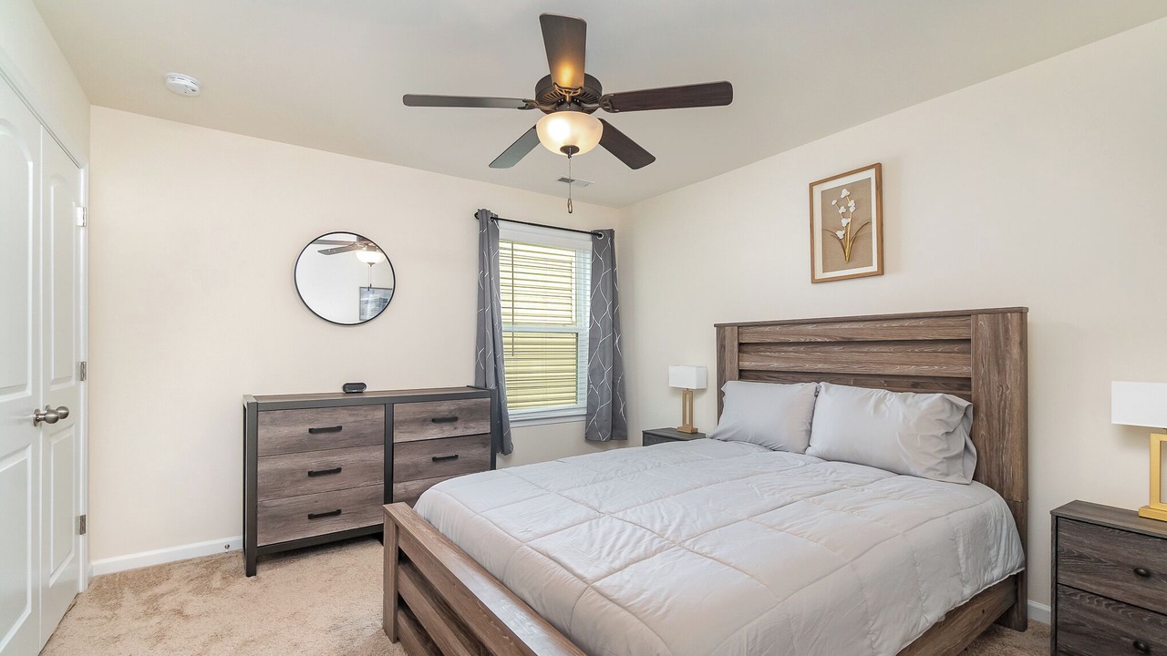 Photo of Bedroom in Bowling Green