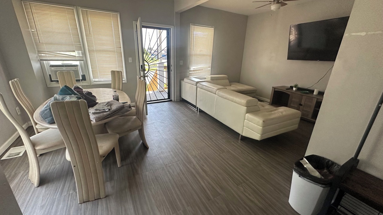 Photo of Livingroom in Detroit