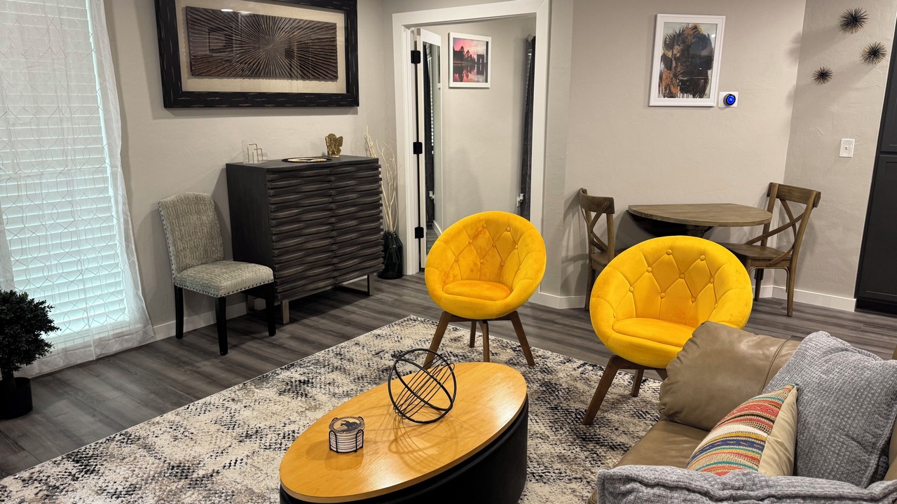 Photo of Livingroom in Oklahoma City