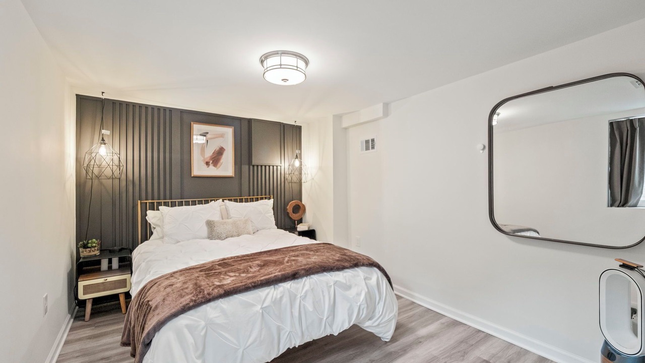 Photo of Bedroom in Royal Oak