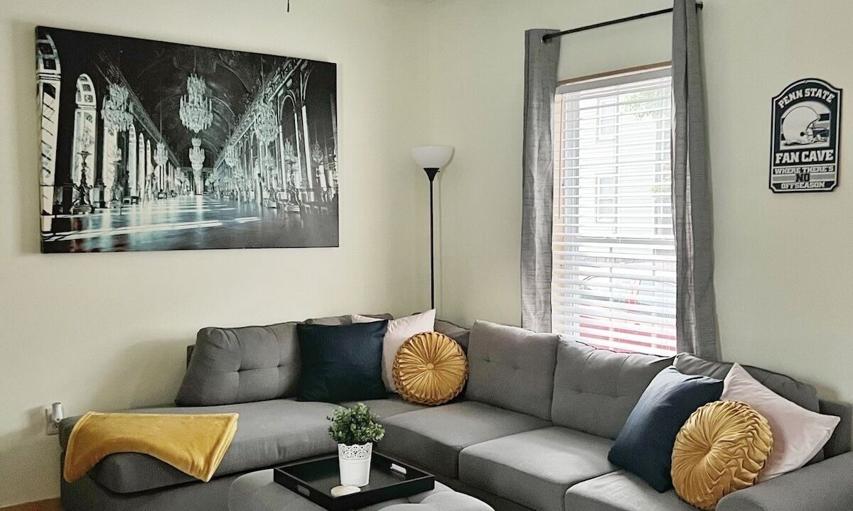 Photo of Livingroom in Tyrone