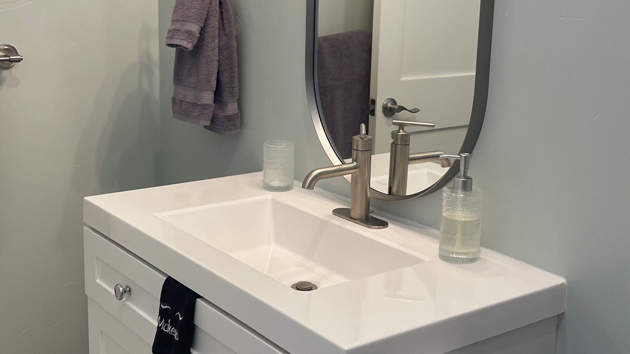 Photo of Bathroom in Riverfront