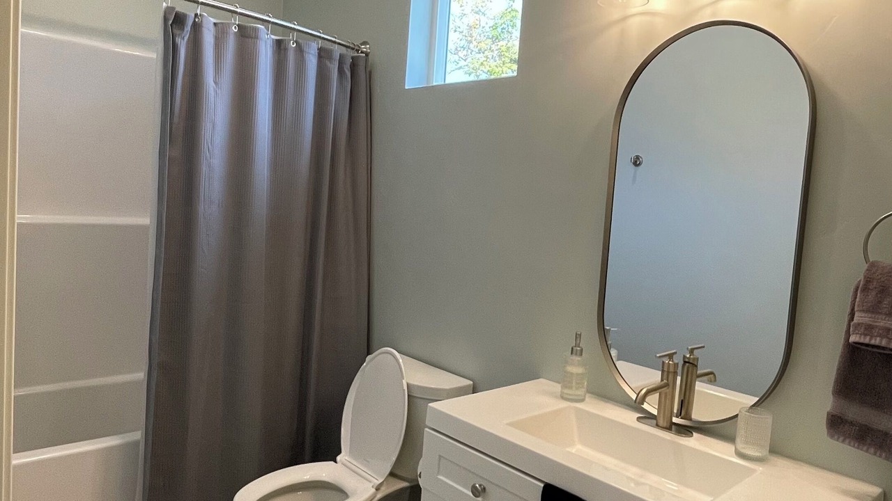 Photo of Bathroom in Riverfront