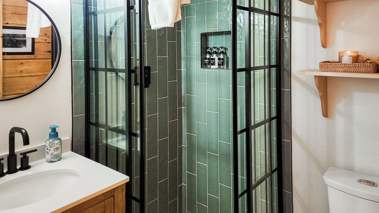 Photo of Bathroom in Fir Grove Estates