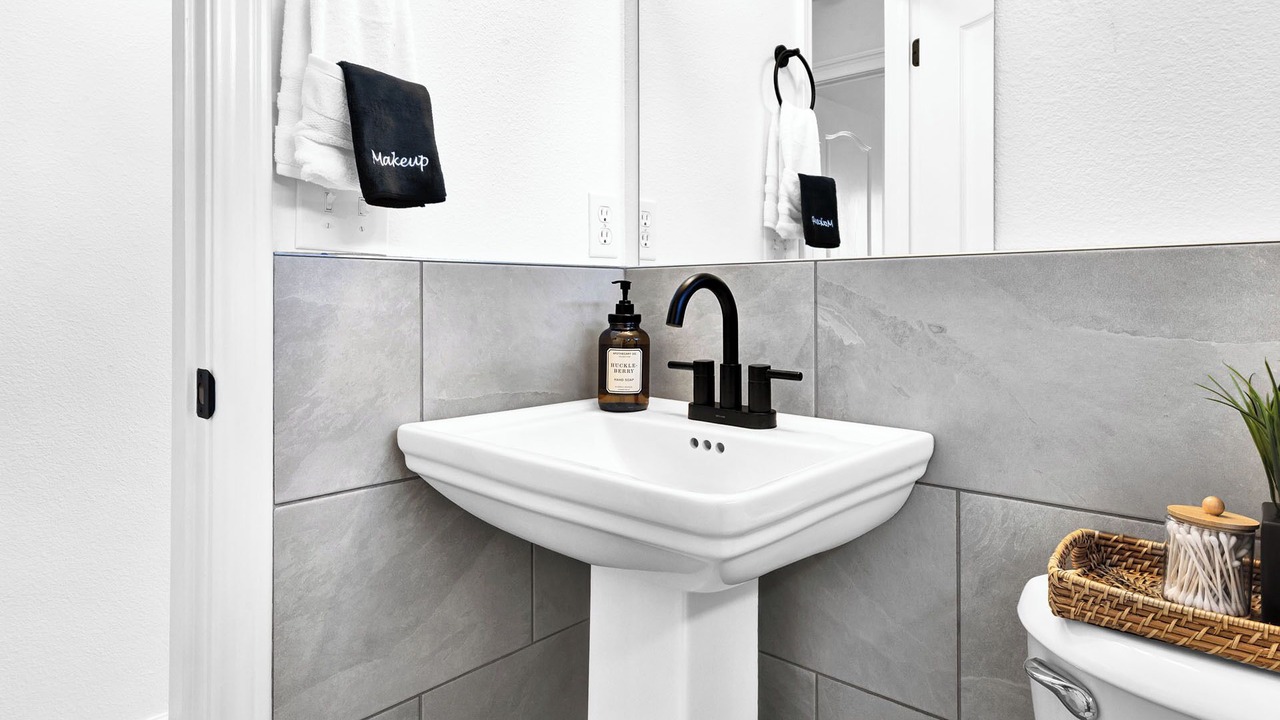 Photo of Bathroom in West Valley
