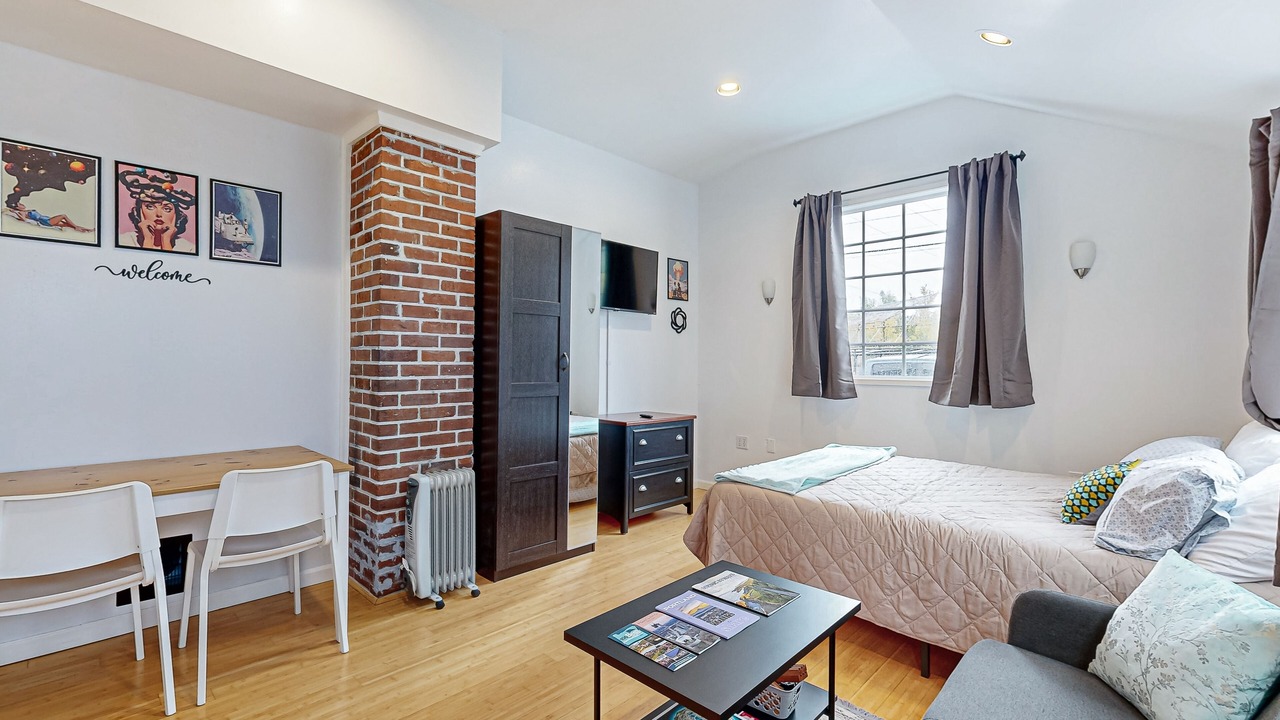 Photo of Bedroom in Johns Landing