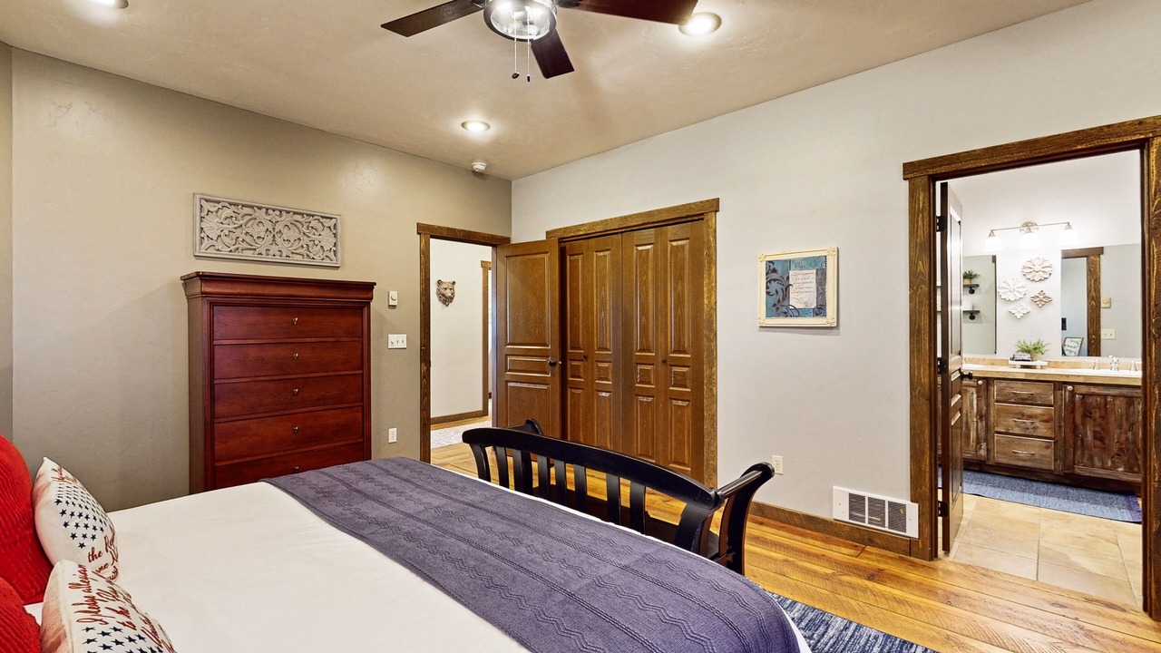 Photo of Bedroom in New Meadows