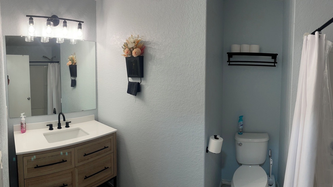 Photo of Bathroom in Medina Valley