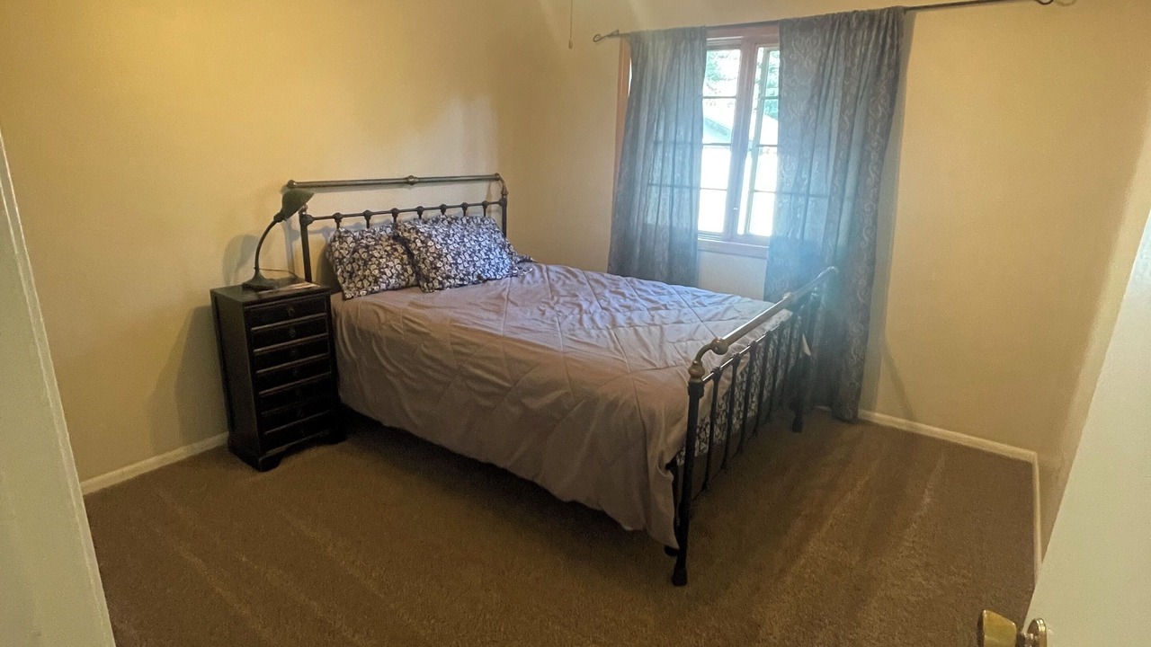 Photo of Bedroom in Lockwood
