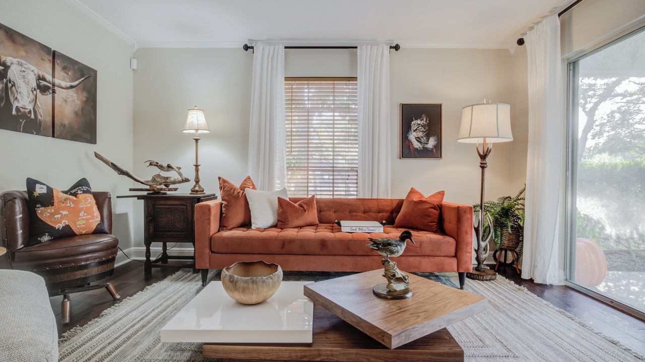 Photo of Livingroom in Austin
