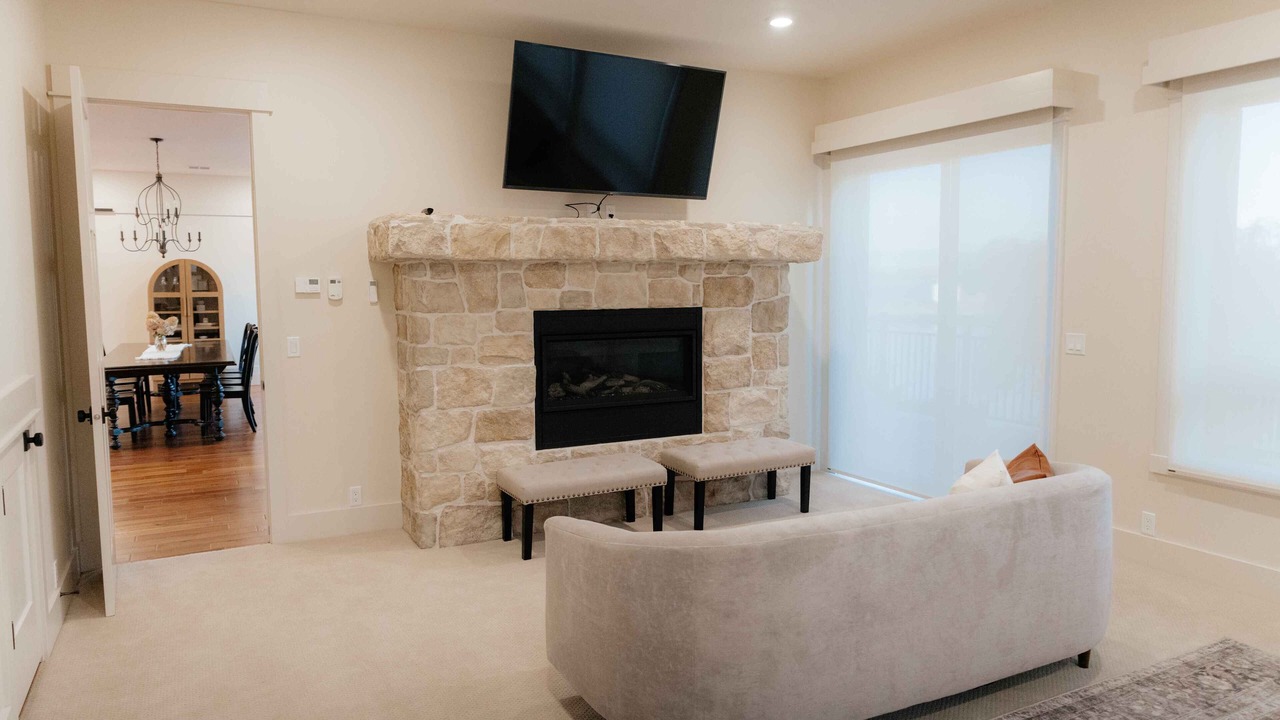 Photo of Livingroom in St. Anthony