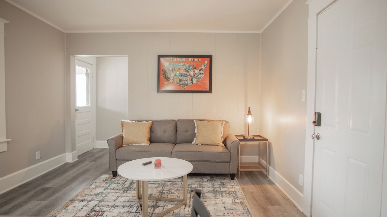 Photo of Livingroom in Anderson