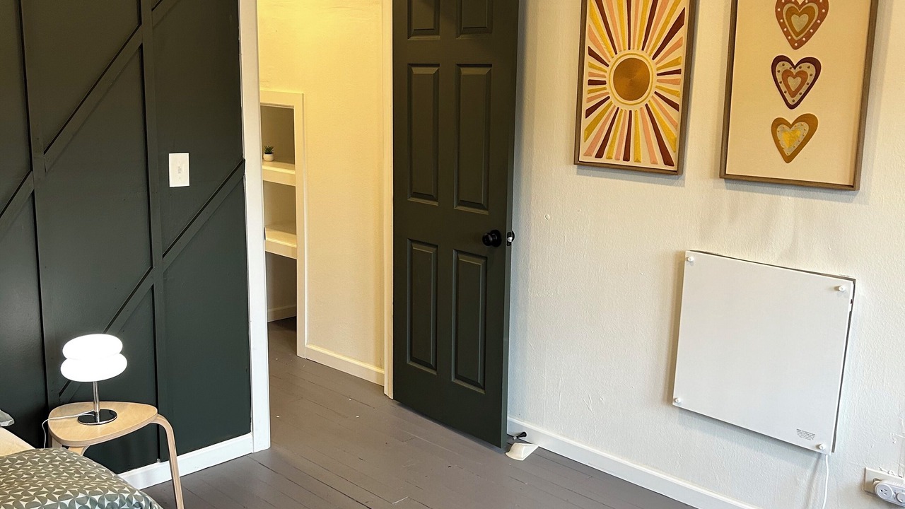 Photo of Bedroom in Cleveland