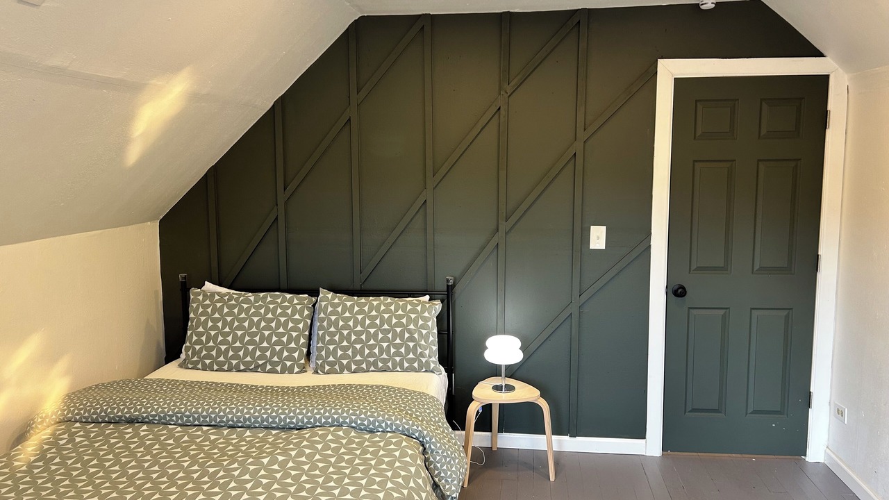 Photo of Bedroom in Cleveland