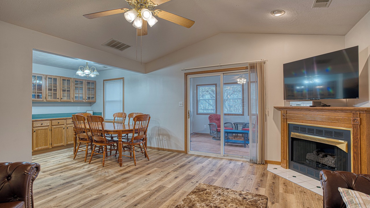 Photo of Livingroom in Newburgh