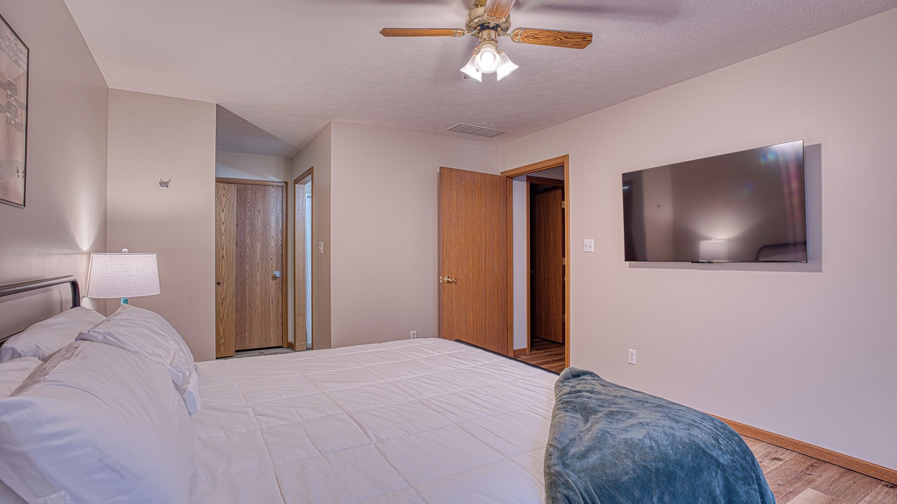 Photo of Bedroom in Newburgh