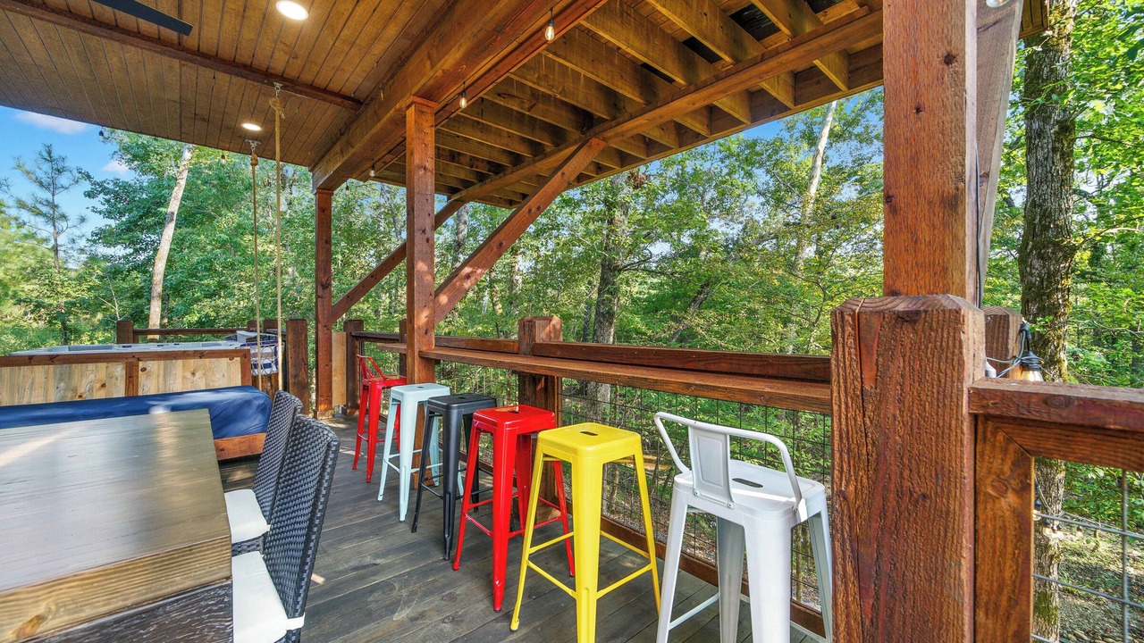 Photo of Outdoor in Golden