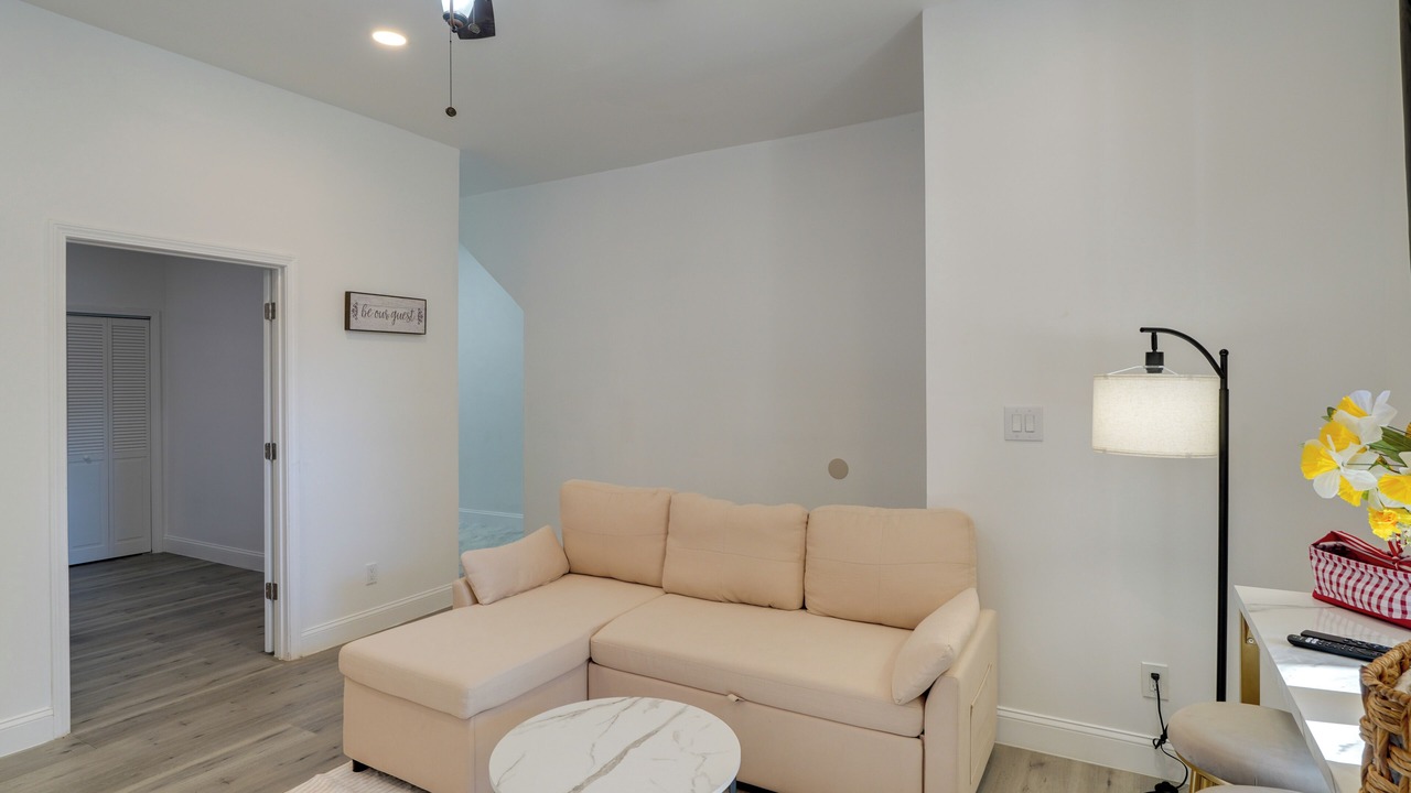 Photo of Livingroom in South Louisville