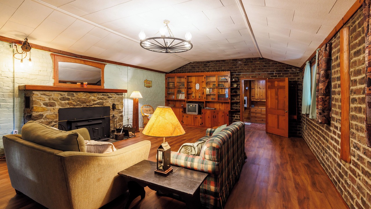 Photo of Livingroom in Carrollton