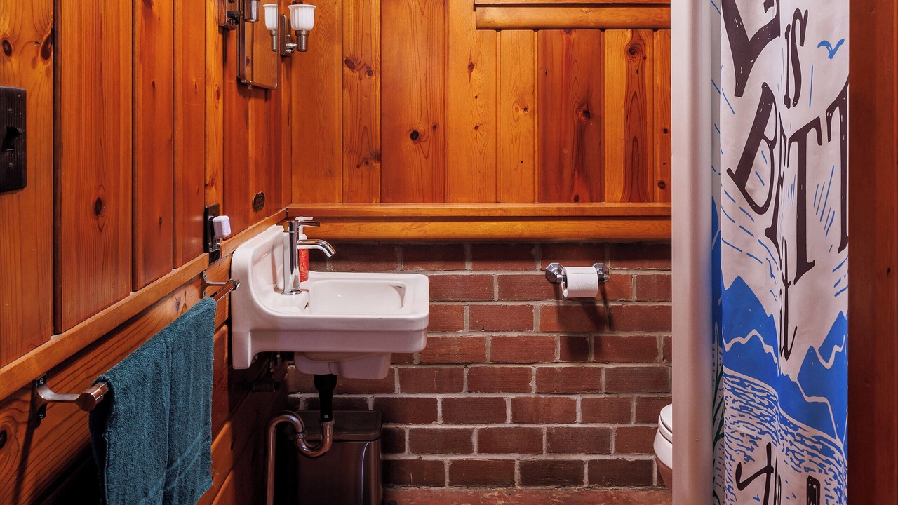 Photo of Bathroom in Carrollton