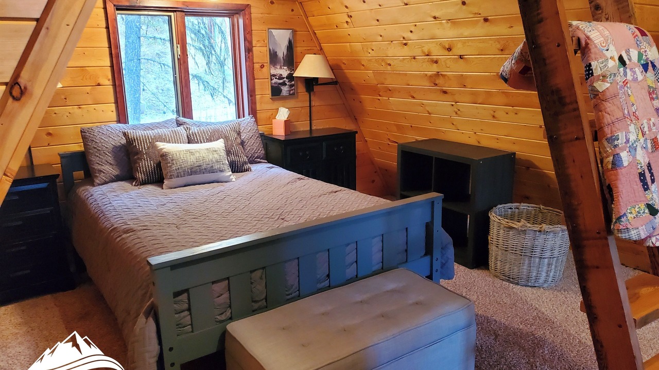 Photo of Bedroom in Seeley Lake