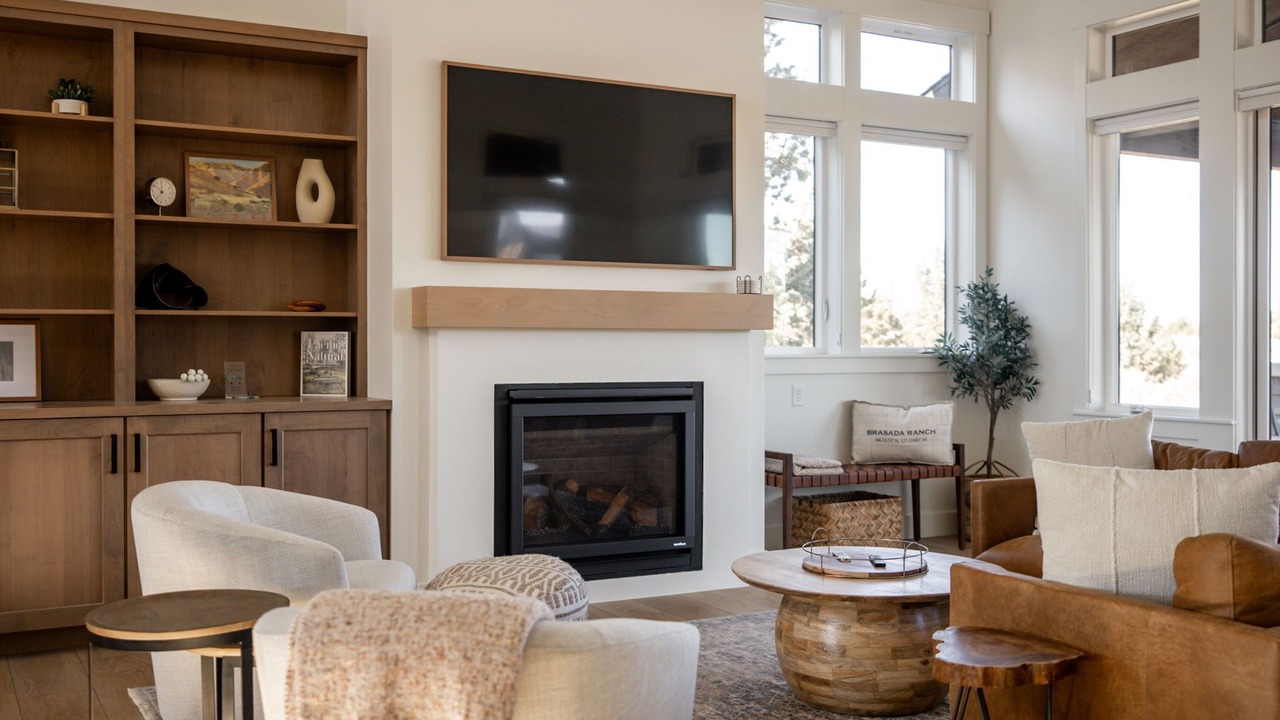 Photo of Livingroom in Powell Butte