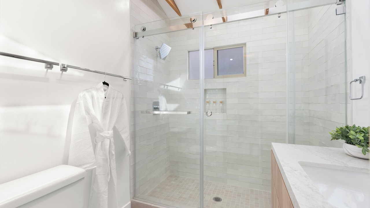 Photo of Bathroom in Del Rey