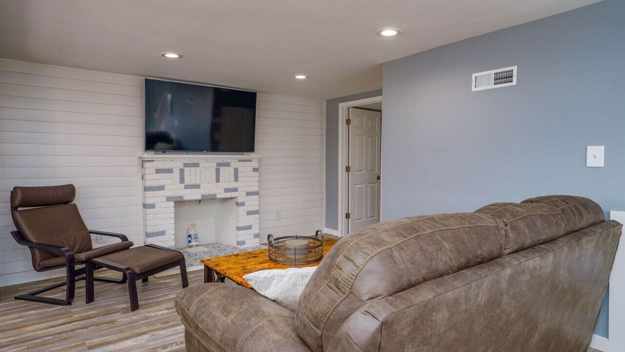 Photo of Bedroom in Mentor-on-the-Lake