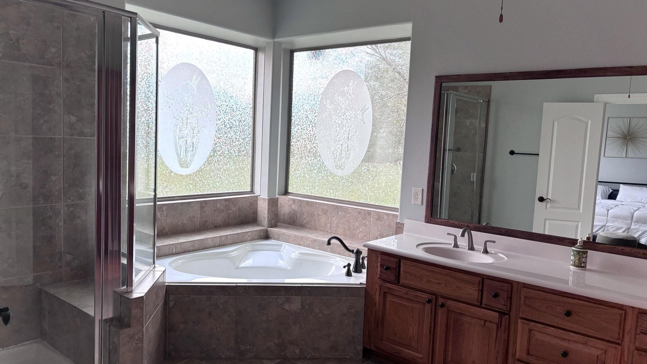 Photo of Bathroom in Sealy
