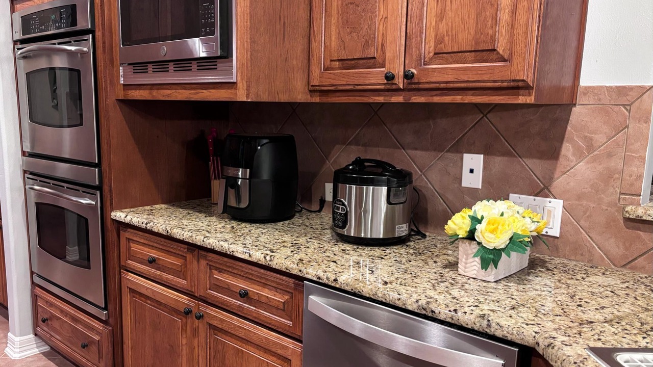 Photo of Kitchen in Sealy