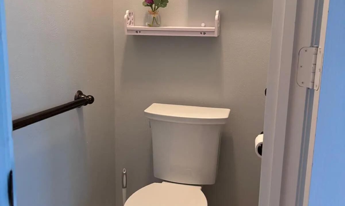 Photo of Bathroom in Sealy