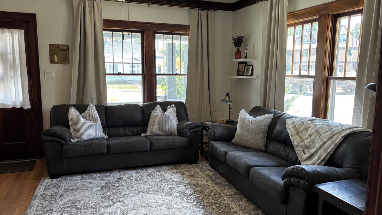 Photo of Livingroom in Sheridan