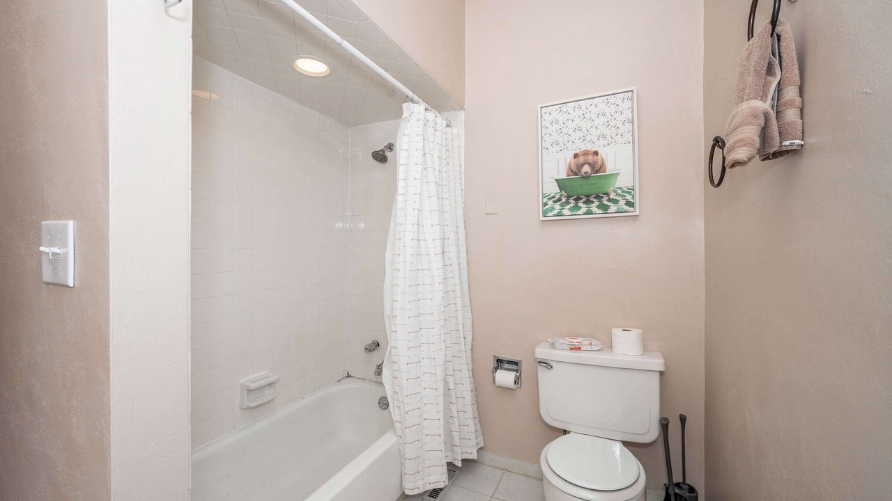 Photo of Bathroom in Latonia