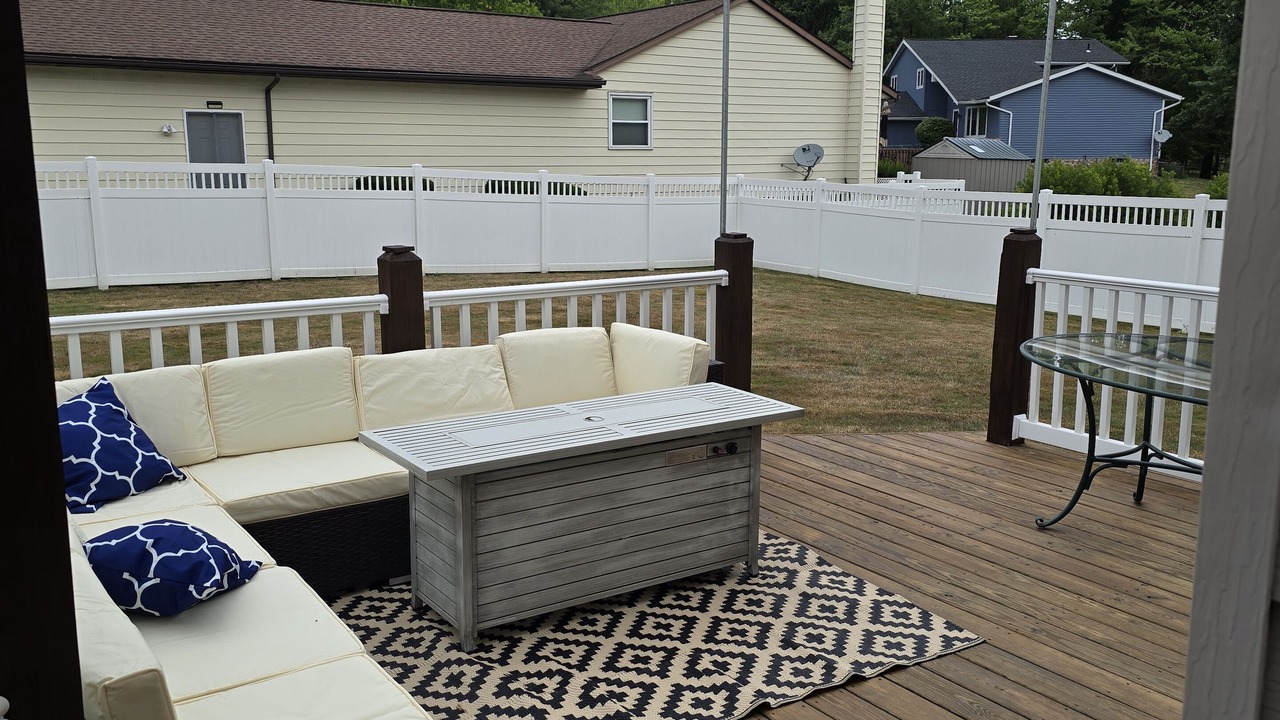 Photo of Patio Balcony in North Royalton