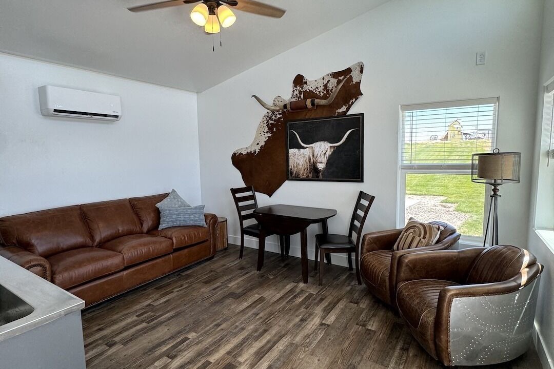 Photo of Livingroom in Heyburn