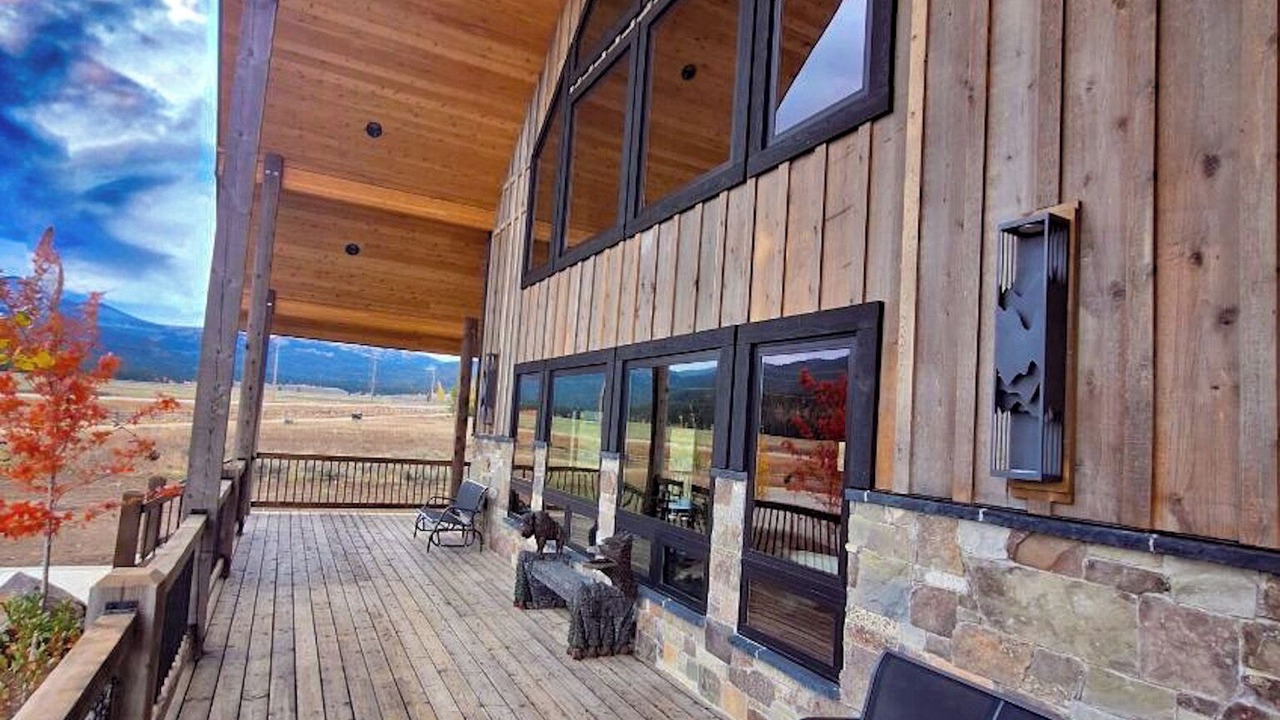 Photo of Patio Balcony in Island Park