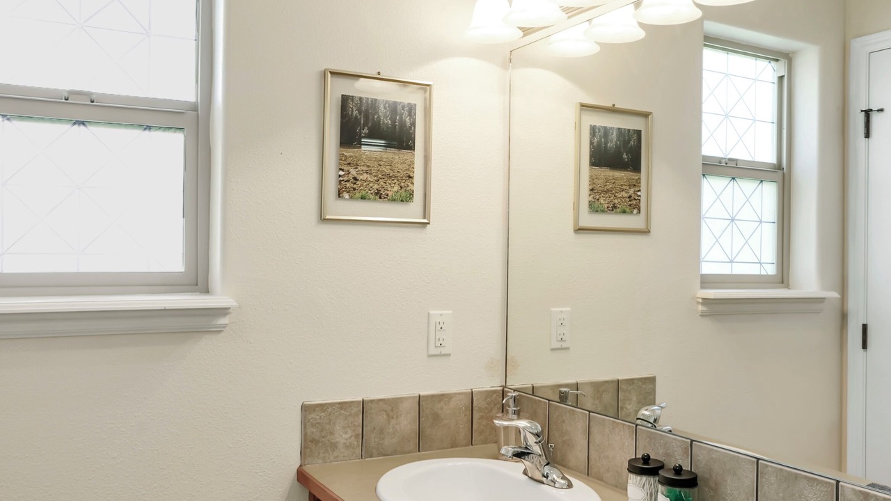 Photo of Bathroom in Donnelly