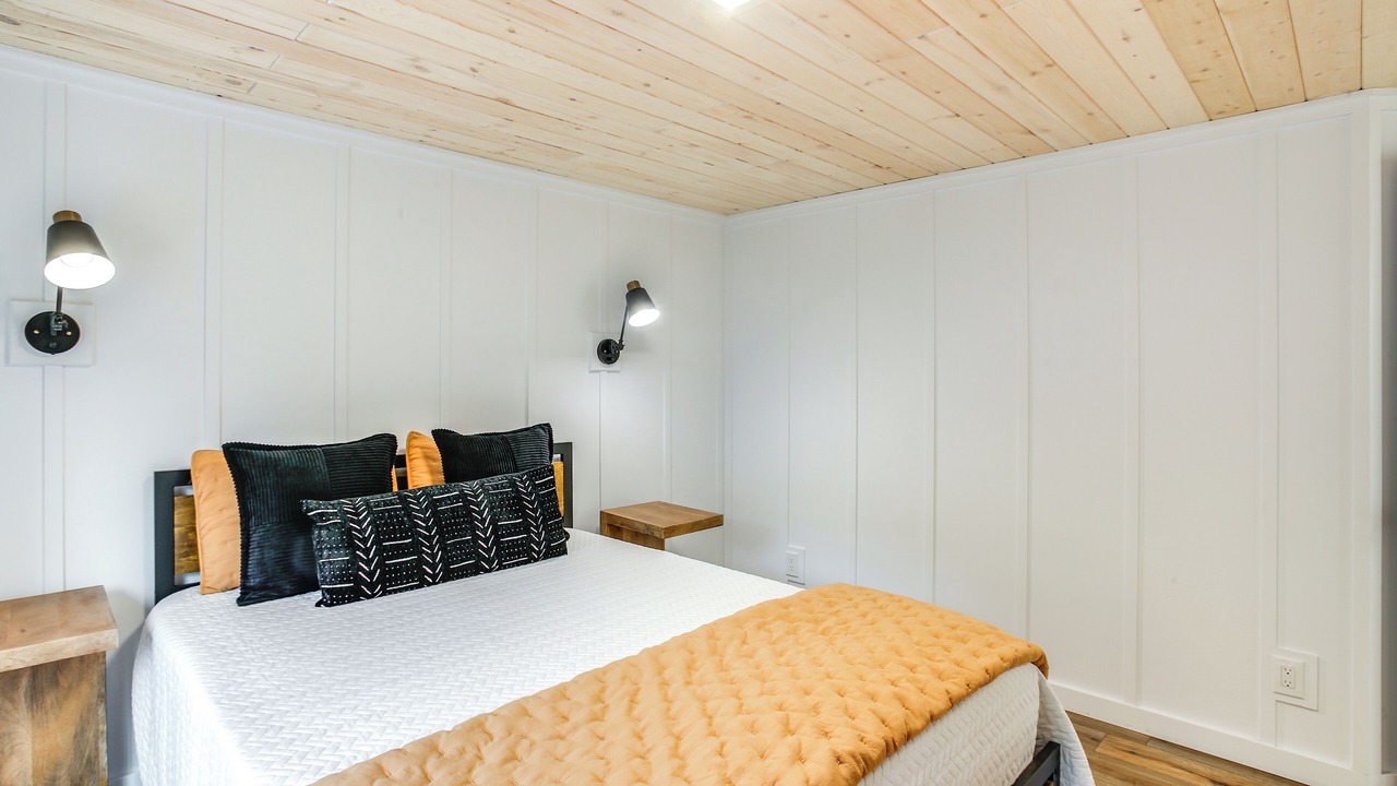 Photo of Bedroom in Worley
