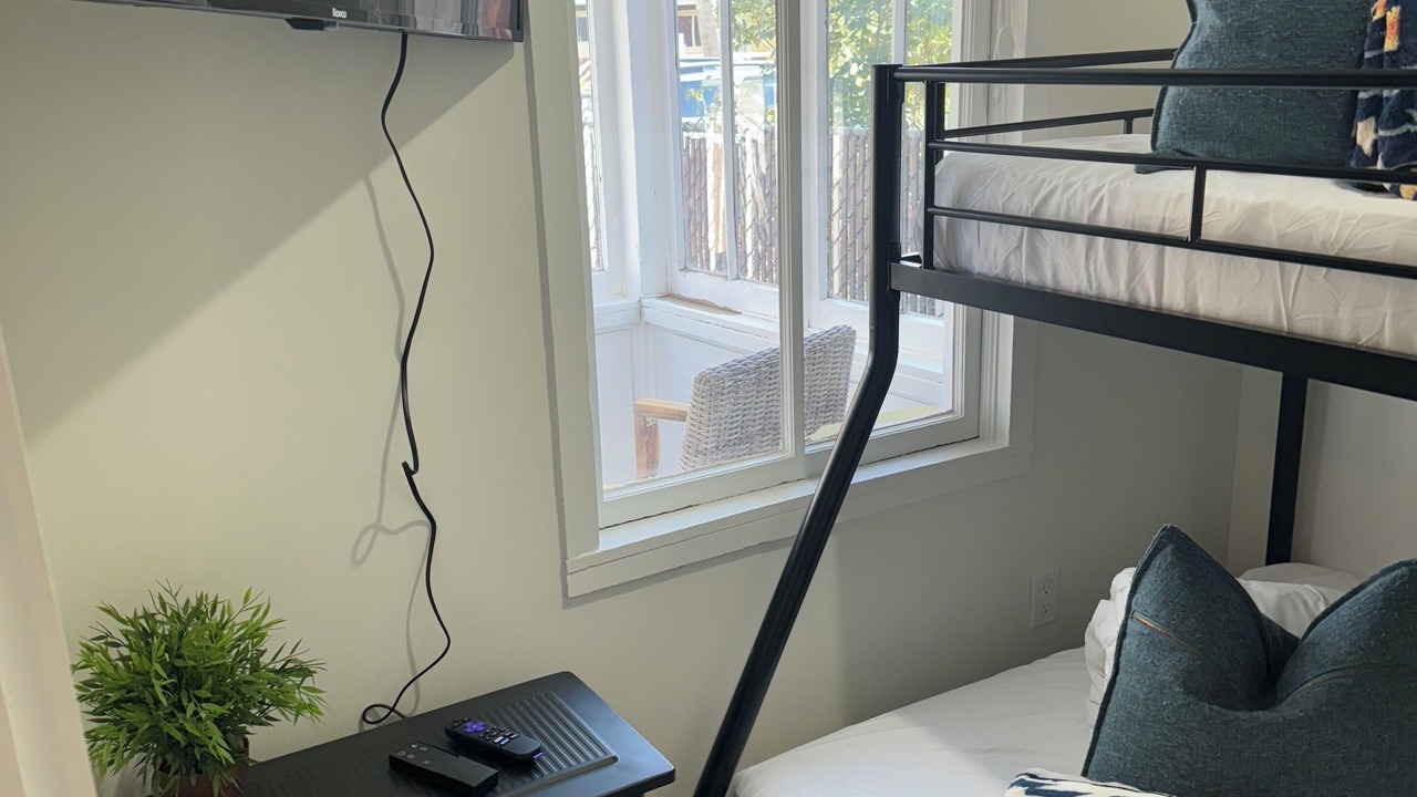 Photo of Bedroom in Evanston